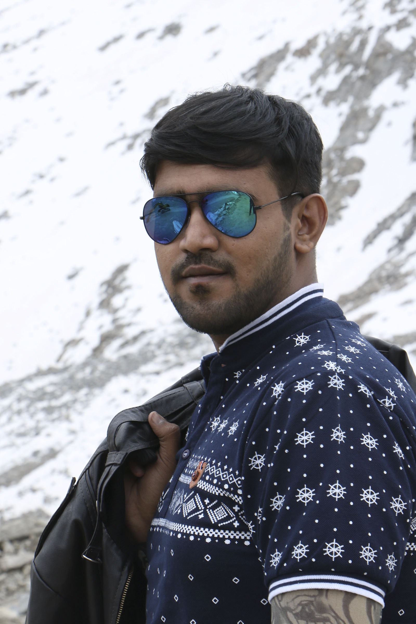 Scenic view at Khardungla Pass